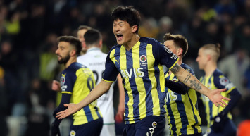Kim Min Jae'nin bonservis ücreti ne kadar? Kim Min Jae Fenerbahçe'den ayrıldı mı? Napoli başkanından Kim Min Jae açıklaması geldi