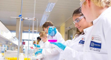 Kimyager ne demek? Kimyager ne iş yapar? Kimyager olmak için gerekenler