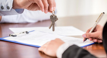 Kira sözleşmesinde nelere dikkat etmek gerekir? Kira sözleşmesinde neler olmalı? Kira sözleşmesine zam miktarı yazılır mı? Tahliye taahhüdünü imzalamak zorunda mıyım?