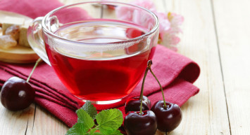 Kiraz sapı çayı ne işe yarar, zayıflatır mı, faydaları nelerdir? Kiraz sapı kürü ayak ağrısını yok ediyor