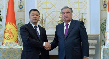 Kırgızistan-Tacikistan Liderleri Çatışmalardan Sonra Görüştü
