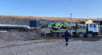 Kırıkkale’de korkunç kaza: Tren raydan çıktı