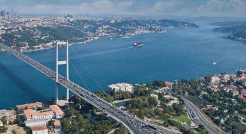 Kıyı Emniyeti Genel Müdürlüğü duyurdu: İstanbul Boğazı çift yönlü olarak gemi trafiğine kapatıldı