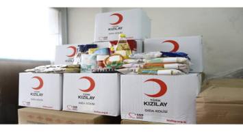 Kızılay kapı kapı dolaşıp koli koli erzak dağıtıyor! Başvurular toplanmaya başlandı