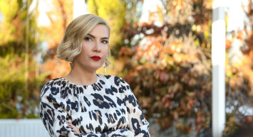 Kızılcık Şerbeti Heves gerçek adı nedir? Şebnem Dönmez kimdir, nereli ve kaç yaşında? Şebnem Dönmez dizileri ve filmleri