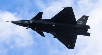 Kızılelma’nın rüzgarı Yunanistan’ı sallandı: Komşuda panik başladı