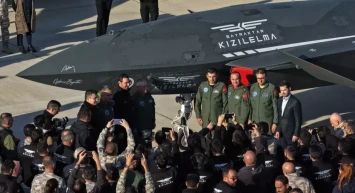 KIZILELMA’nın tarihi hava-hava testi dünya manşetlerinde: “Havacılıkta yeni çağ başladı”