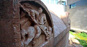 Kocaeli'de mezarın üstünde keşfedilen not şaşkınlığa neden oldu: Dünyada bir ilk!