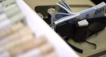 Kocasından emekli maaşı alan babasından da alabilir mi? Çift maaş hakkında sık sorulan sorular ve cevapları