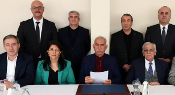 Komisyon Öcalan'la görüşmüştü! TBMM tam tutanakları yayımladı