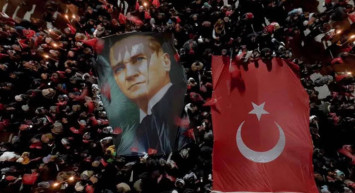 Komşu’da Türkiye paniği: O sözler Yunan basınında manşet oldu