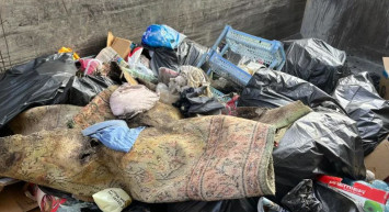 Komşular kokudan isyan etti: Kokunun kaynağını görünce şok oldular