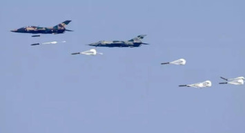 Konser alanına hava saldırısı düzenlendi: En az 50 ölü, 100 yaralı var