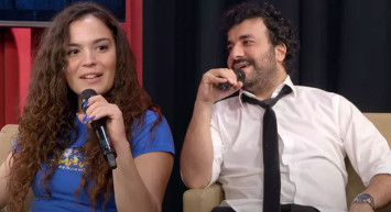 Konuşanlar programında skandal itiraf: Hasan Can Kaya konuk gelen Aslı Bekiroğlu’na internete düşen videolarını izledik dedi ortalık karıştı