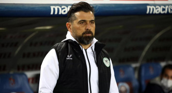 Konyaspor Teknik Direktörü İlhan Palut, Göztepe galibiyetinin ardından devre arasında futbolcularıyla yaptığı konuşmaya dikkat çekti