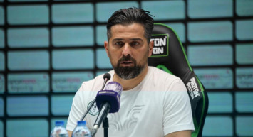 Konyaspor'da İlhan Palut, Galatasaray galibiyeti sonrası Şampiyonlar Ligi hedefleri hakkında konuştu!