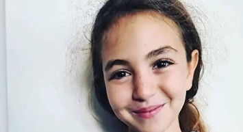 Köpeklerden kaçarken yaralanan küçük Mahra'nın ailesi umutla bekliyor, 14 gündür yaşam mücadelesi devam ediyor!