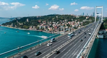 Köprü ve Otoyollara Yeni Yıl Zammı: Geçiş Ücretleri Yüzde 25,49 Artıyor