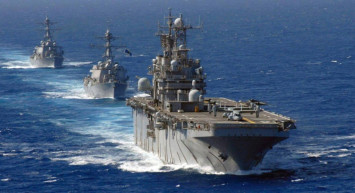 Körfez krizi giderek büyüyor: Umman Denizi’nde üç savaş gemisi konuşlandırıldı