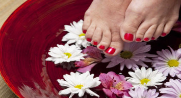 Korkulu rüya olan ayak kokusuna son! Bu yöntemle beraber ayak kokusuna kesin çözüm belirlendi