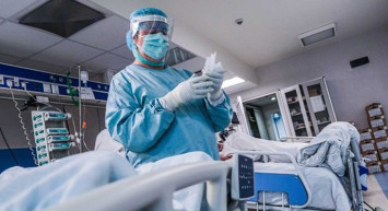 Koronavirüs bitiyor mu? Bilim kurulu üyesi Prof.Dr. Ateş Kara'dan umutlandıran açıklama: Sakin döneme girdik!