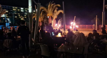 Koronavirüse Rağmen 5 Yıldızlı Otelde Parti Düzenlediler