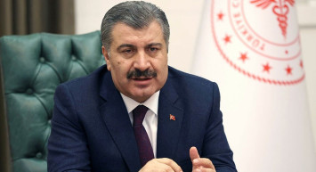 Koronavirüste yeni dalga kapıda: Bakan Koca tarih vererek uyardı