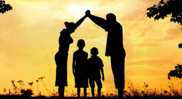 Koruyucu aile nedir? Koruyucu aile modelleri nelerdir? Koruyucu aile maaşı ne kadardır? Koruyucu aile olma şartları