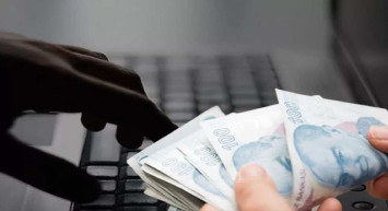 Kredi başvurusunda bulunan isim hayatının şokunu yaşadı! İnternetten gördüğü kredi kampanyasına inandı bütün parasından oldu!