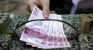 Kredi çekecekler dikkat: Konut, taşıt ve ihtiyaç kredilerine faiz ayarı