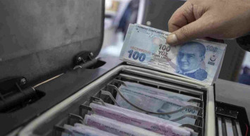 Kredi faiz oranları düşecek mi? Mayıs 2022 Akbank, Vakıfbank, Halkbank, Ziraat Bankası kredi faiz oranları listesi