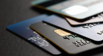 Kredi kartı ve limitlerine ve taksitlerine düzenleme geliyor: Maaşın 4-8 katı arasında olabilecek