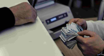 Kredi notum düşük, nasıl kredi çekerim? Kredi notu düşük olanlara kredi veren bankalar ve şartları