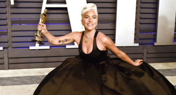 Lady Gaga Yaşadığı Travmayı İtiraf Etti!