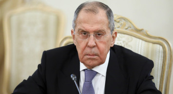 Lavrov 'Rusya'ya diz çöktürmeliyiz' diye söyleyen İngiltere'ye adeta meydan okudu! 'Hadi yapın o zaman'