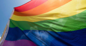 LGBT bayrağı anlamı nedir? LGBT bayrağındaki renkler neyi ifade ediyor? LGBT açılımı ve anlamı