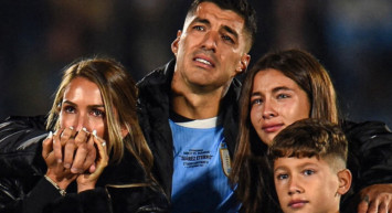 Luis Suarez Milli Takıma Veda Etti: Gözyaşları Durmadı