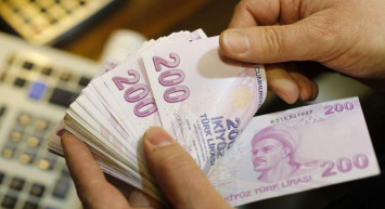 Maaşlarını alamayan EYT’liye müjde: Çifte ikramiye geliyor