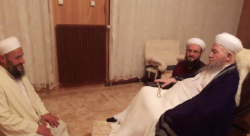 Mahmud Efendi Hazretleri sağlık durumu nasıl? Mahmut Ustaosmanoğlu öldü mü, durumu iyi mi?