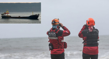 Marmara Denizi'ndeki Batan gemi hakkında son durum: Hava şartları düzeldi, ekipler geminin enkazına dalış yapıyor!