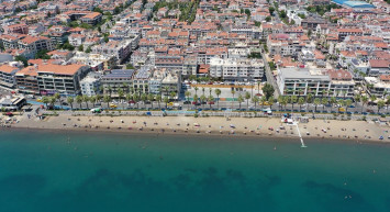 Marmaris Eski Günlerini Aratmadı: Tatilciler Akın Etti