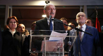 Masadan ayrılan Meral Akşener için çarpıcı bir iddia ortaya atıldı: Tehdit mi edildi? 