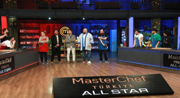 MasterChef eleme potasına kim gitti? MasterChef Türkiye dokunulmazlığı kim aldı, eleme adayı hangi isim oldu? MasterChef 14 Aralık 2023 ödül oyunu