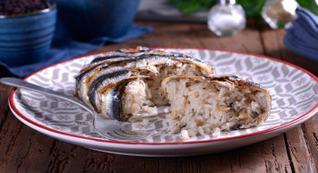 MasterChef hamsili pilav nasıl yapılır? En güzel ve lezzetli hamsili pilav malzemeleri ve tarifi nedir? Pratik hamsili pilav yapılışı