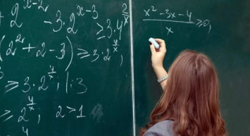 Matematik öğretmeni kimdir, ne iş yapar? 2022 YKS matematik öğretmenliği taban puanları
