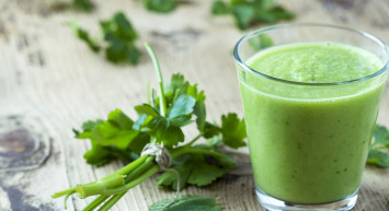 Maydanoz Adet Söktürür mü?