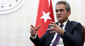 MEB'den flaş açıklama! Türkiye'de ilk kez düzenleniyor: uzman ve başöğretmenlik eğitim programı bugün başladı