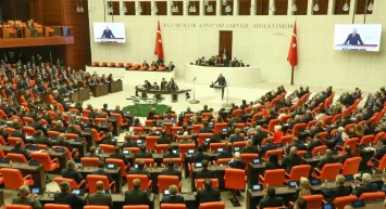Meclis'te Yeni Güvenlik Önlemleri Devrede: Ziyaretçilere Özel Düzenlemeler