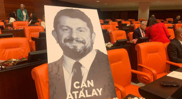 Meclisten karar çıktı: Can Atalay'ın milletvekilliği düştü