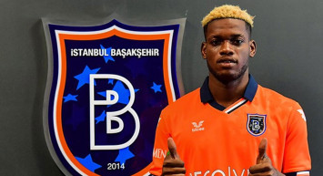 Medipol Başakşehir, Francis Nzaba'yı transfer ettiğini duyurdu!
